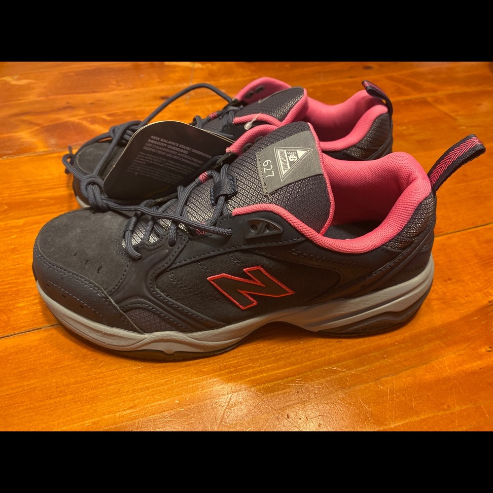 New balance industrial women’s steel toe sz 7.5
